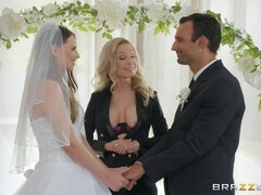 Bride, groom and brides maid throw a crazy threesome