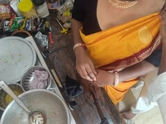 Indian Maid Fucking Hard in Kitchen - Homemade Desi Aunty Role Play