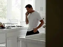 Sucer une bite, Brunette brune, Éjaculation interne, Gorge profonde, Léchez, Chatte, Tabou, Nénés