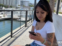 18 jaar, Grote lul, Diep in de keel, Lul, Natuurlijke tieten, Klein, Gezichtspunt, Anaal likken