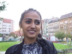 Allemand, Hard, Fille latino, Petite femme, Public, Réalité, Adolescente, Nénés