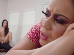 18 jahre, Grosser arsch, Spermaladung, Schwanz, Hardcore, Hd, Latina, Flotter dreier