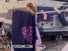 Pijpbeurt, Sperma in mond, Lul, Hondjeshouding, Hd, Reusachtig, Mager, Tieten likken