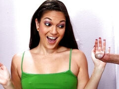 Grosser schwanz, Blasen, Braunhaarige, Kleid, Schwanzloch, Handjob, Lecken, Titten