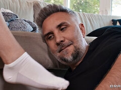 Kehlenfick, Fussjob, Handjob, Absätze, Lecken, Massage, Muschi, Socken