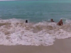 Vocations Tropical 4