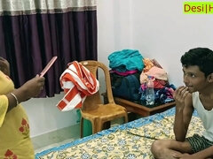 Толстушки, Большие сиськи, Пальцем, Секс без цензуры, Индианки, Милф, На публике, Жена