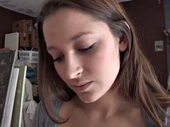 Nana, Brunette brune, Lesbienne, Léchez