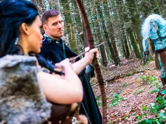 Arsch, Blasen, Kino, Hundestellung, Handjob, Im freien, Rasiert, Titten