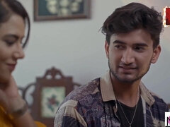 Кончили внутрь, Ласковые ручки, Индианки, В офисе, На публике