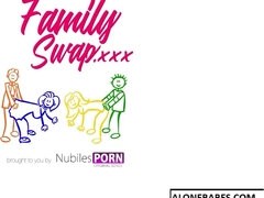 Mamada, Corridas, Familia, Sexo duro, Casero, Lencería, Madres para coger, Orgía