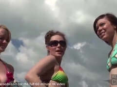 Entre bastidores, Bikini, Despelote, Al aire libre