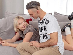 Jessie Ames's doggystyle video by Anal Angels