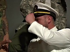 Grosser schwanz, Blasen, Schwul, Gruppe, Hardcore, Masturbation, Reif, Ablutschen