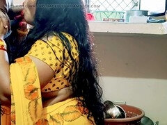 18 ans, Amateur, Cul à la bouche, Gros cul, Tir de sperme, Indienne, Cuisine, Maman