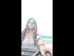 18 jaar, Enthousiasteling, Bruinharig, Universiteit, Huisgemaakt, Verleid, Uniformpje