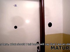 Большие сиськи, Брюнетки, Чешки, Бабушки, Зрелые, Натуральные сиськи, От первого лица, Чулки