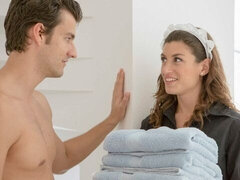 Grosser schwanz, Blasen, Fingern, Handjob, Absätze, Hotel, Natürlichen titten, Muschi