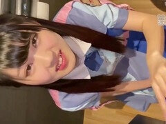 Asiatisch, Blasen, Sperma im mund, Handjob, Japanische massage, Jungendliche (18+), Toilette, Uniform