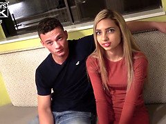 Leie, Grosser schwanz, Blasen, Kehlenfick, Muskel, Schüchtern, Jungendliche (18+), Titten