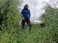 Eagerly waiting for a sizzling gardener with a massive member