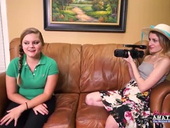 Entrevista, Rubia, Novia, Pequeña, Anilingus, Estriptis, Chupando, Tatuaje