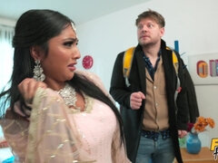 Leie, Grosser arsch, Schwanz, Handjob, Natürlichen titten, Piercing, Muschi, Hintern versohlen