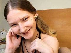 18 ans, Grosse bite, Sucer une bite, Éjaculation interne, Tir de sperme, Orgasme, Russe, Suçant