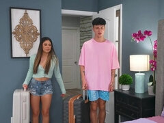 18 ans, Femelle, Branlette thaïlandaise, Orgasme, Actrice du porno, Pov, Adolescente, Nénés