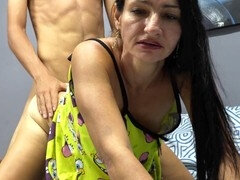 Leie, Paar, Gehörnter ehemann, Milf, Arsch lecken, Stiefmutter