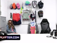 Анальный секс, Большие сиськи, Пухленькие, Кончили внутрь, Киски, Соло, Стриптиз, Молоденькие