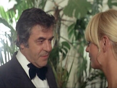 Rubia, Mamada, Corridas, Penetracion con dedos, Francés, Peludo, Orgía, Sexo fuerte