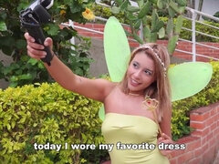 18 ans, Sucer une bite, Hd, Innocente, Orgasme, De plein air, Public, Solo