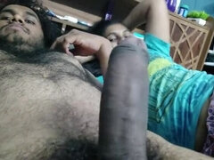 Hot Mallu Couple Romantic Handjob - Vaishnavy Pleasures Sharun Raj's Cock