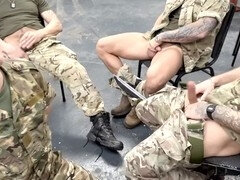 アナル, 軍人, イギリス人, イマラチオ, 乱交, ゲイ