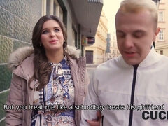 Anaal, Mollig, Man die toekijkt, Tsjechisch, Geld, Natuurlijke tieten, Kousen, Tatoeage