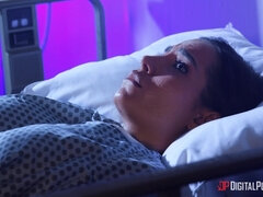 Ванна, Минет, Затыкание рта, Каблуки, Пирсинг, Киски, Душ, Сиськи