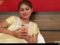 Wanton Indian MILF amazing porn video