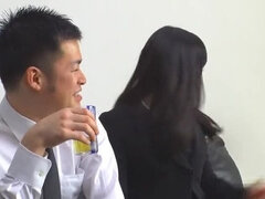 Leie, Asiatisch, Kino, Gehörnter ehemann, Hausfrau, Japanische massage, Reif, Ehefrau