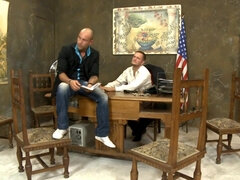 Большая жопа, Большие сиськи, Брюнетки, Грудастые, Натуральные сиськи, Порнозвезда, Втроем, Сиськи