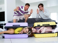 18 años, Anal, Culo grande, Verga grande, Mamada, Estilo perrito, Adolescente, Tetas