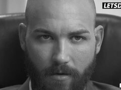 Grosser schwanz, Blondine, Spermaladung, Deutsch, Handjob, Hd, Strümpfe, Tätowierung