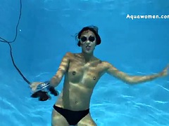 Fetisj, Alleen, Onderwater