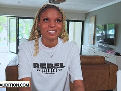 アフリカ人, 素人, 面接, デカチン, ハメ撮り, 現実, ラフ, フェラする