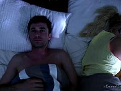 Grosser schwanz, Grosse titten, Blondine, Blasen, Spermaladung, Handjob, Titten, Ehefrau