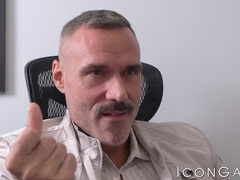 BBC Trent King suck off his real estate agent Manuel Skye