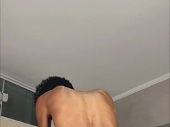 Ficou bem empinado pra levar minha rola