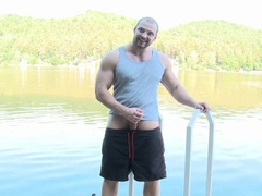 Hot & heavy hook-up ends with a huge load of hot jizz