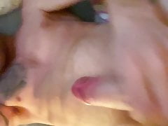 Gingerguy shoots over his face