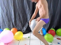 Horny dilf Richard Lennox